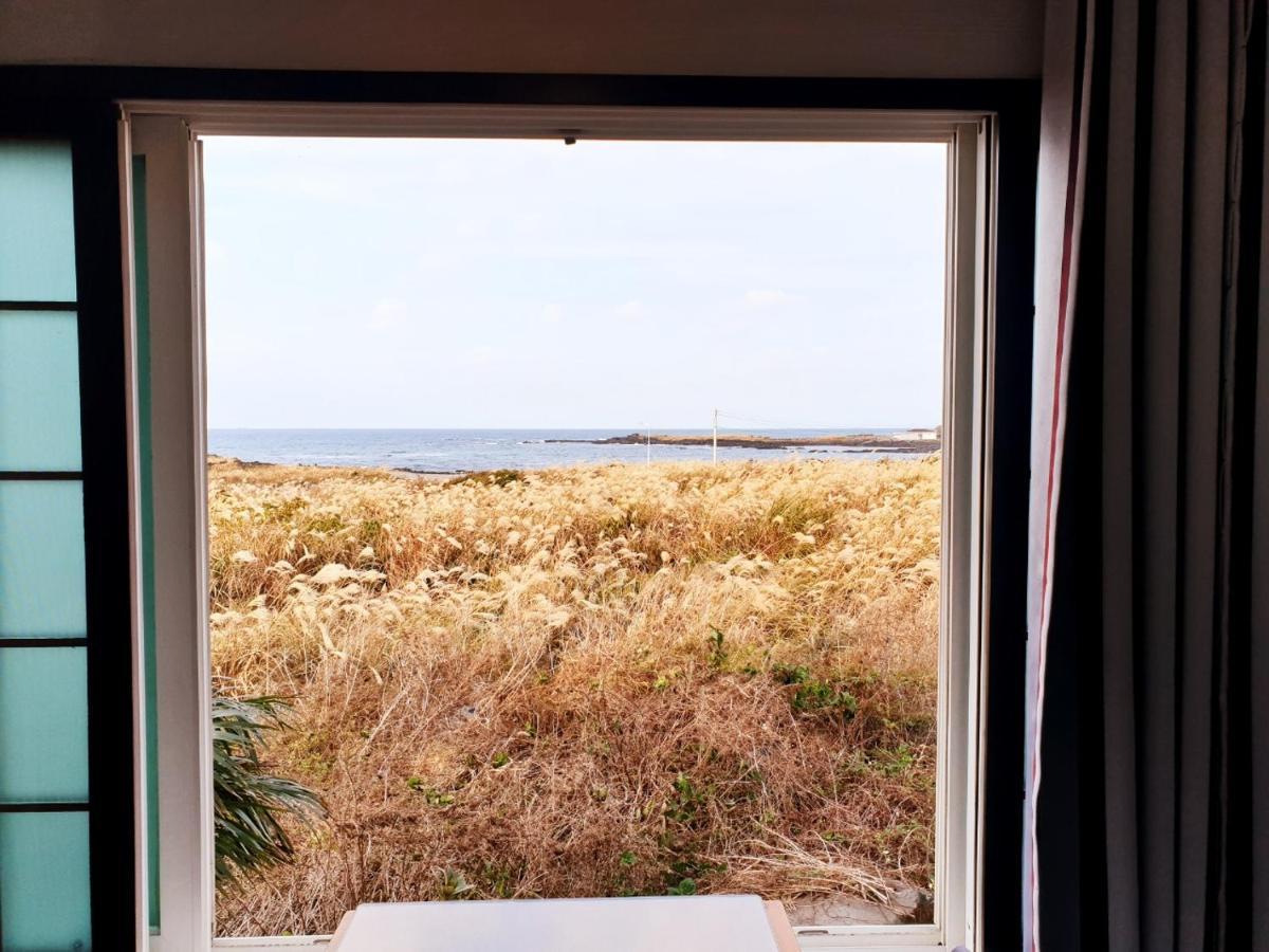 Morning Beach Pension Jeju by Eksteriør bilde